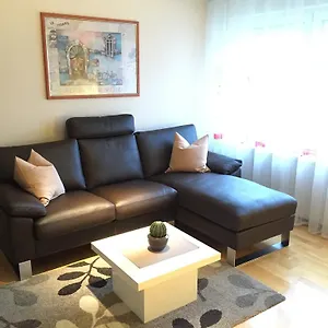 https://ferienwohnung-huttenstrasse-22c.com-bavaria.com